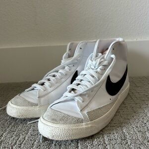 Nike Mid Blazer ‘77